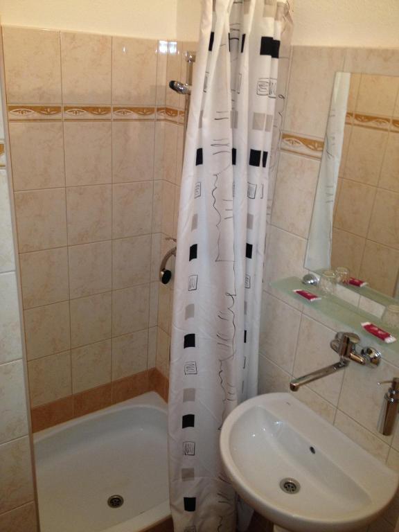 Hotel Preveza Спишска-Нова-Вес Номер фото
